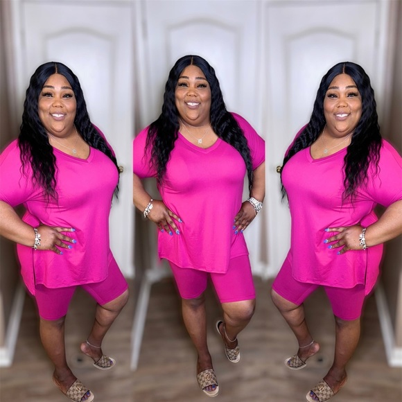 FUCHSIA PLUS BRUSHED DTY MICROFIBER V-NECK TOP & BIKER - Picture 2 of 2